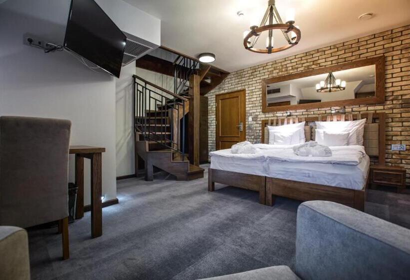 هتل & Spa  Kasztel Uniejów