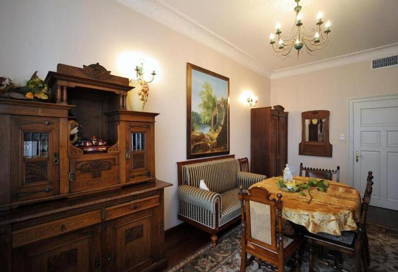 בית מלון כפרי Stary Malbork