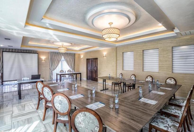 ホテル Tatarscy   Energylandia