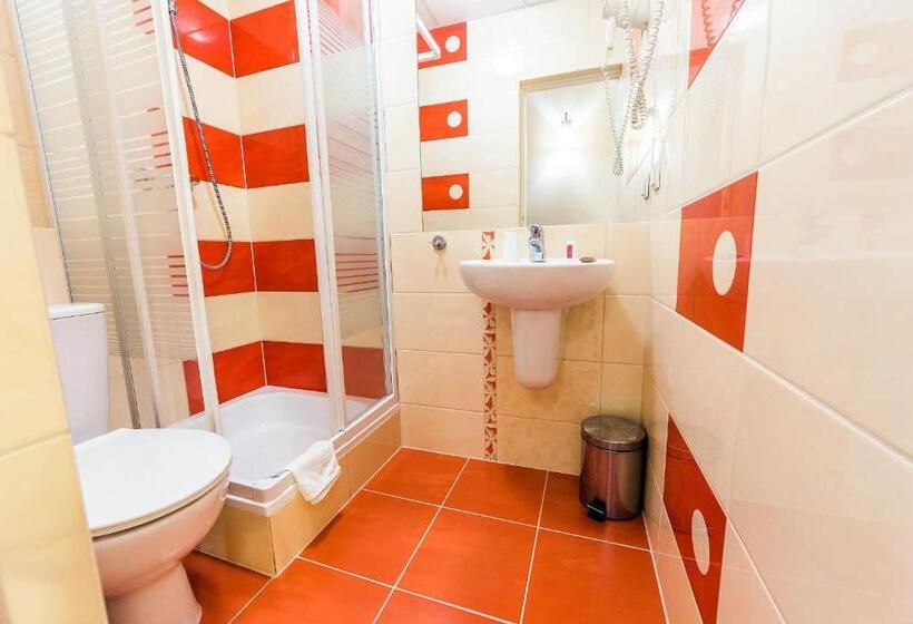 בית מלון כפרי Tm