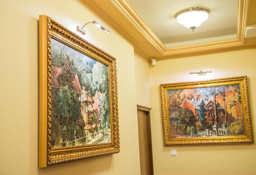 هتل Victoria Cechini