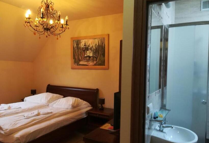 هتل Victoria Cechini