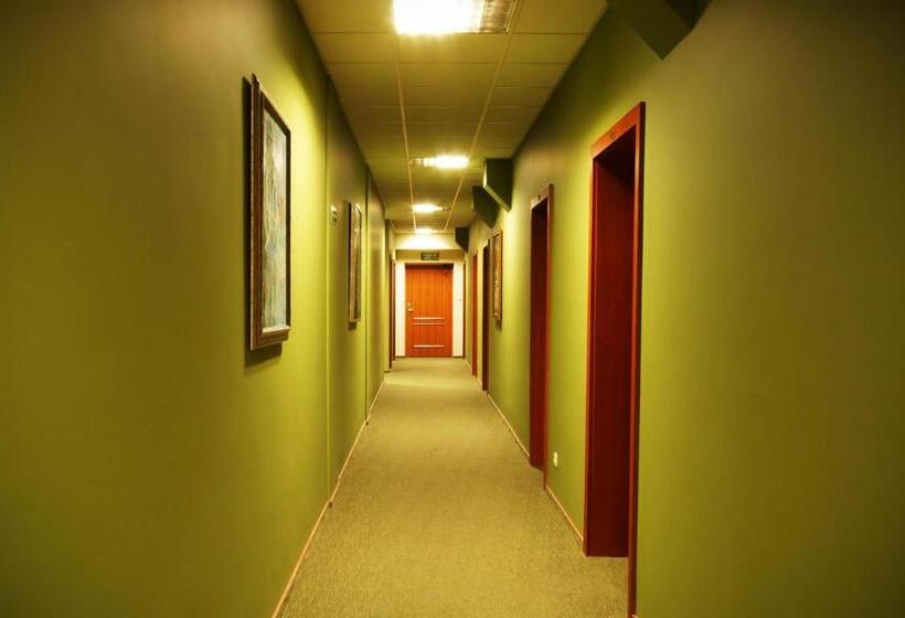 فندق Vis A Vis łańcut