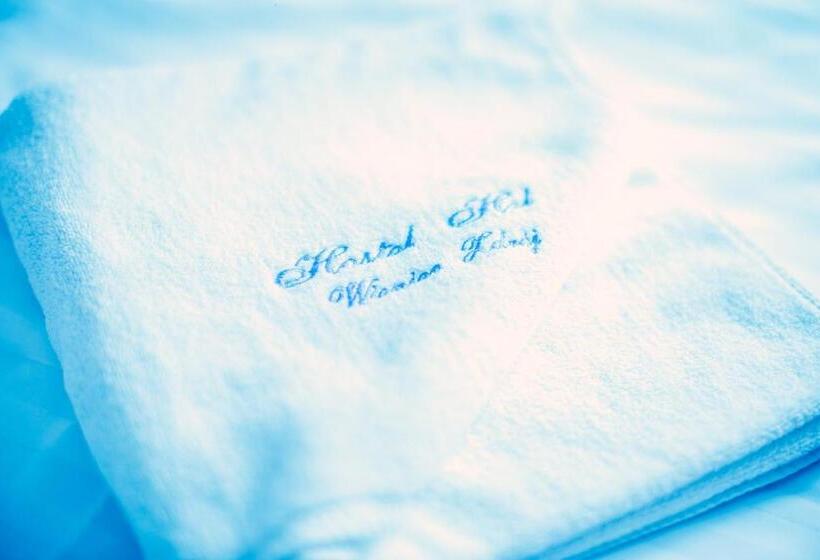 پانسیون Hel Wieniec Zdrój