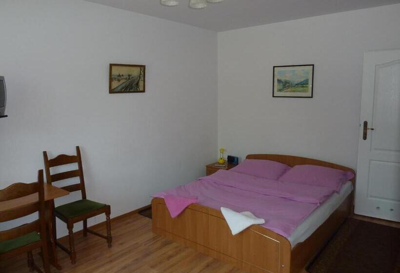 پانسیون Ik Na Zdrowiu