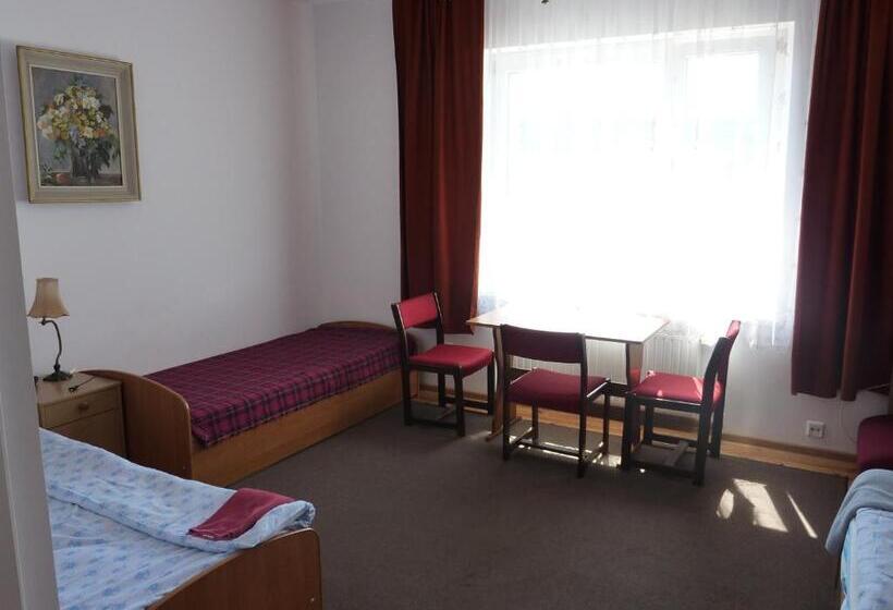 پانسیون Ik Na Zdrowiu