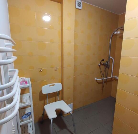 פנסיון Noclegi Nafali Rewa