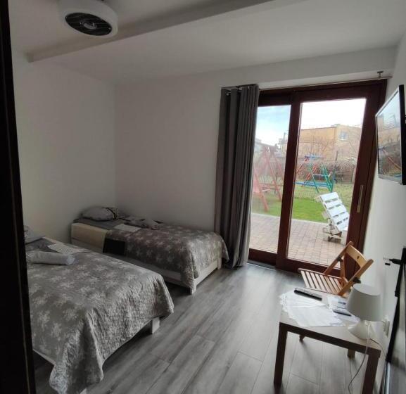 פנסיון Noclegi Nafali Rewa