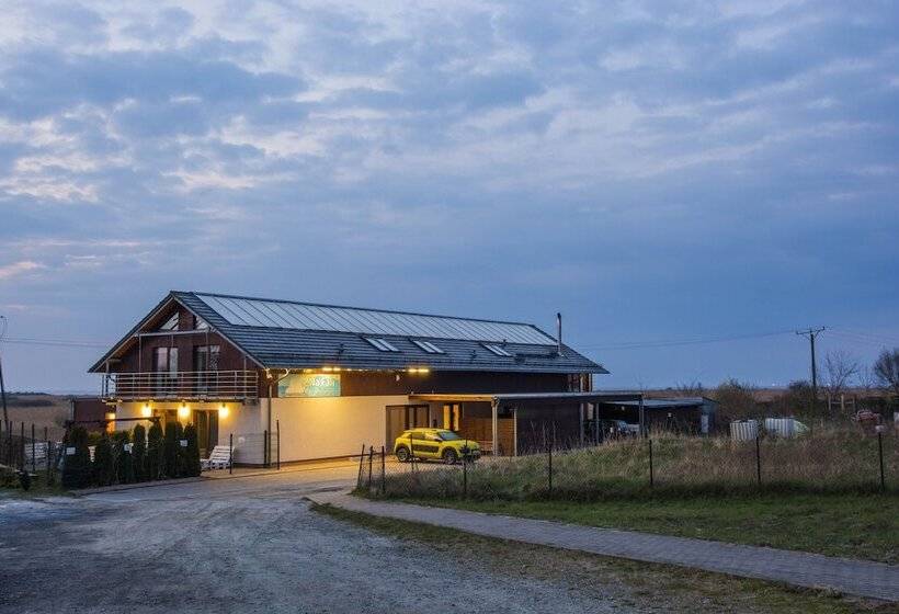 פנסיון Noclegi Nafali Rewa