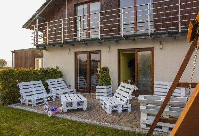 פנסיון Noclegi Nafali Rewa