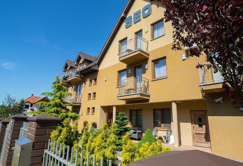 بنسيون Seo Rewal