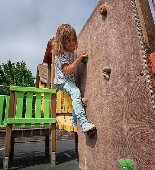 بنسيون Seo Rewal