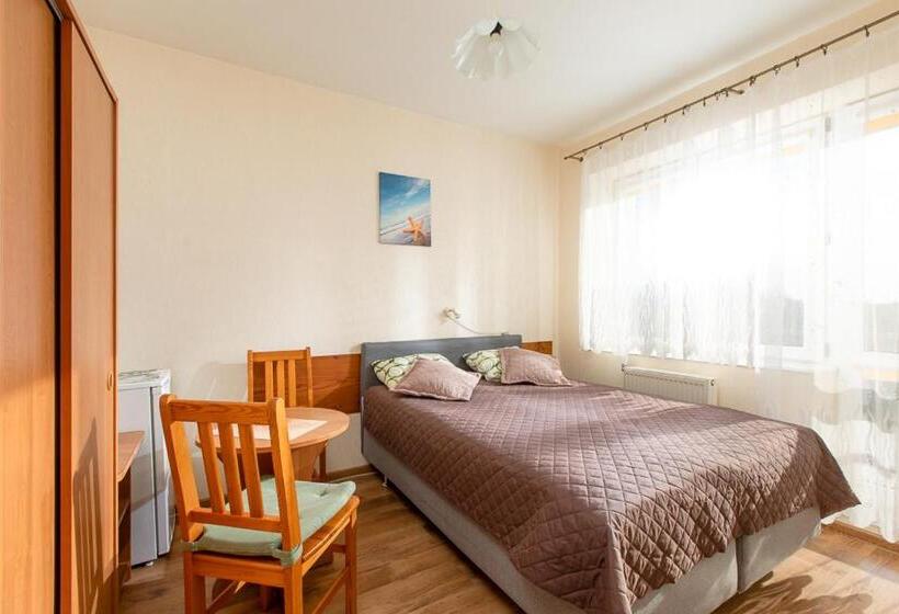 ペンション Willa Bryza