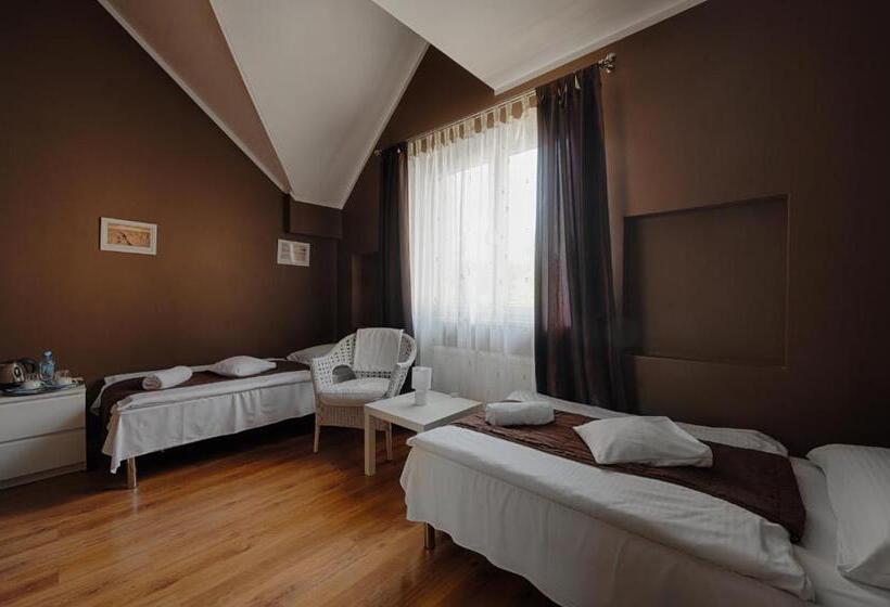 پانسیون Willa Natalia