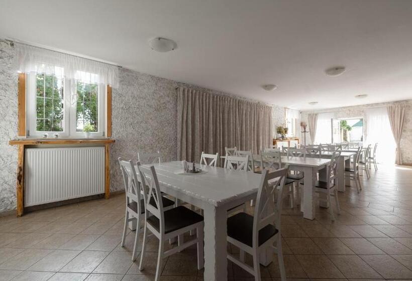 پانسیون Willa Natalia