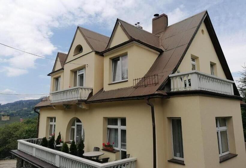 پانسیون Willa Pasja