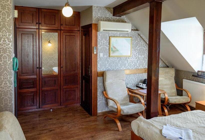 Pensjonat Pod Wietrzną Górą