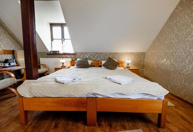 Pensjonat Pod Wietrzną Górą