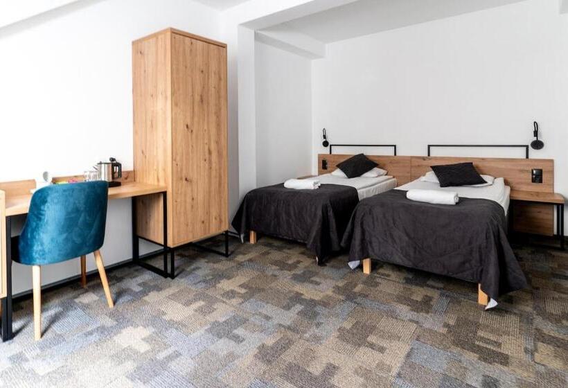 Pirat Hotel & Spa Hotel Z Basenem