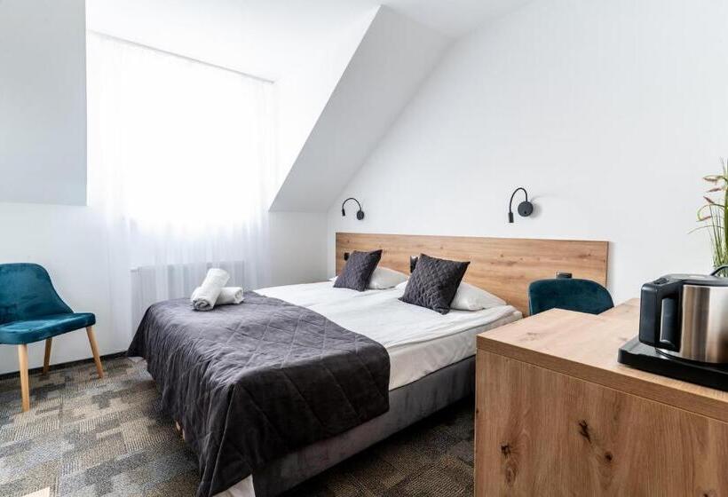 Pirat Hotel & Spa Hotel Z Basenem