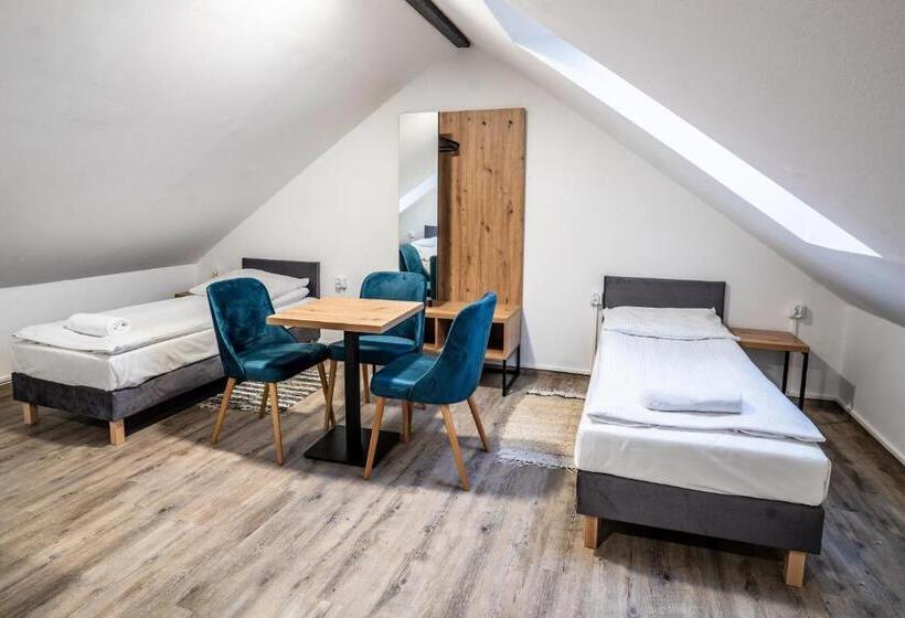 Pirat Hotel & Spa Hotel Z Basenem