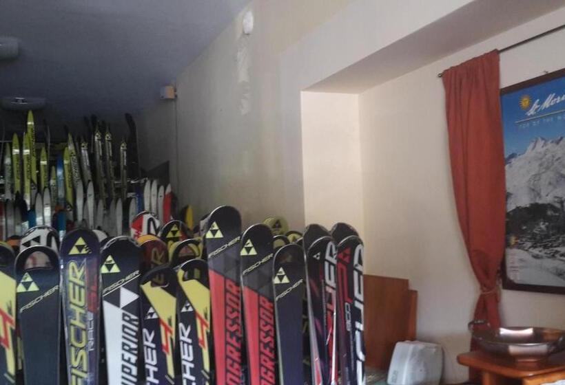 リゾートホテル Agal Zieleniec