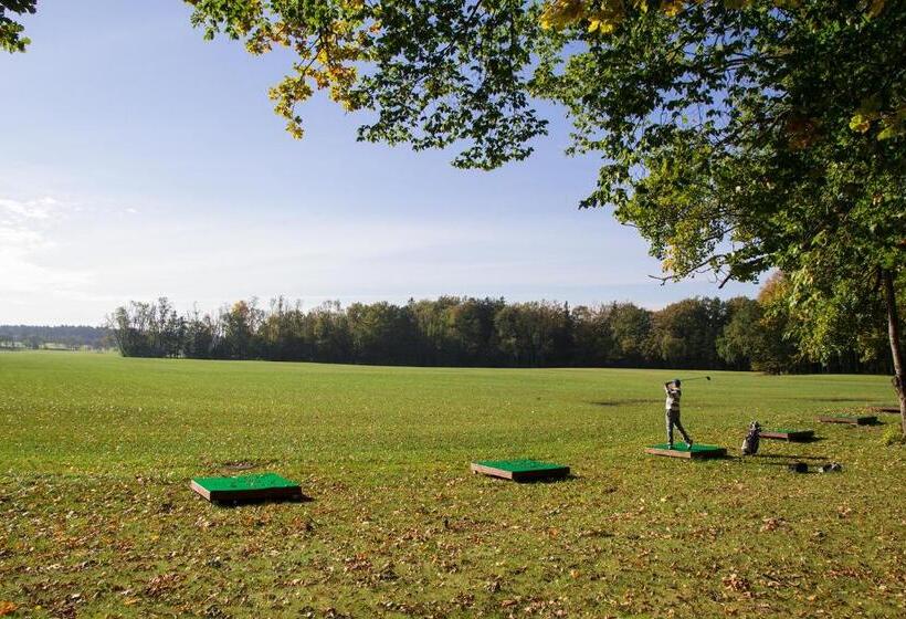 אתר נופש Ciekocinko Powozownia