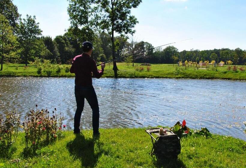 אתר נופש Ciekocinko Powozownia