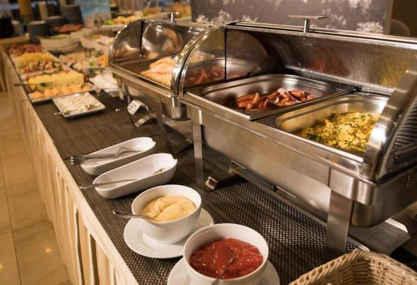 استراحتگاه Dom Wczasowy Jawor