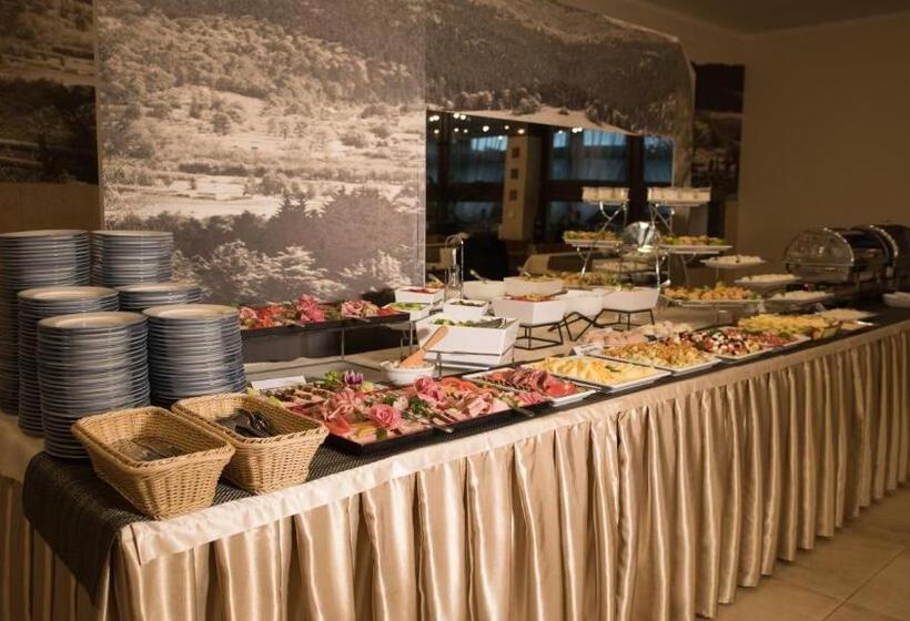 استراحتگاه Dom Wczasowy Jawor