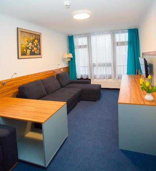 استراحتگاه Dom Wczasowy Jawor