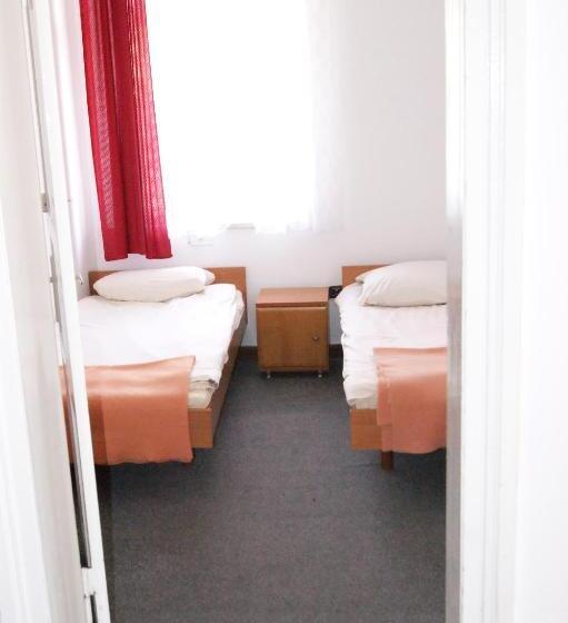 渡假胜地  Dom Wypoczynkowy Szarotka&krokus