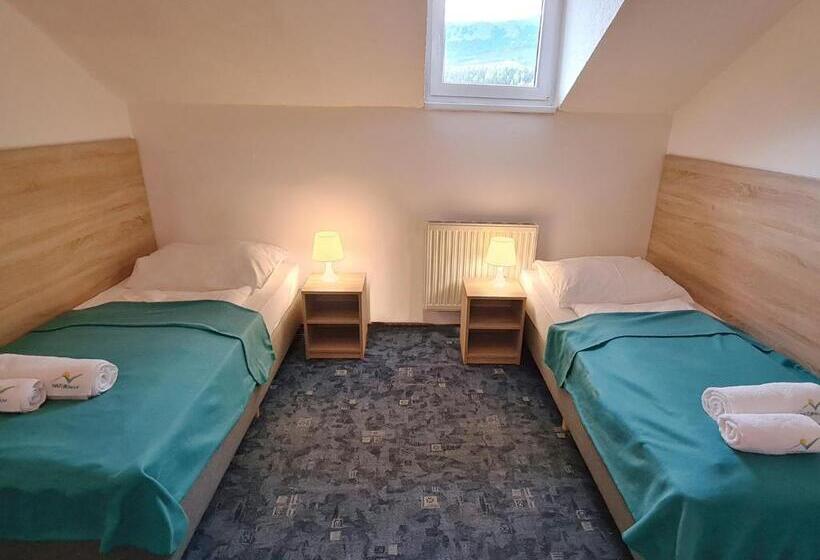 אתר נופש Halny Natura Tour