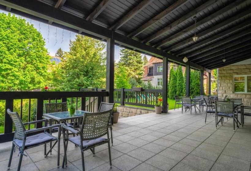 منتجع Medical Sensus