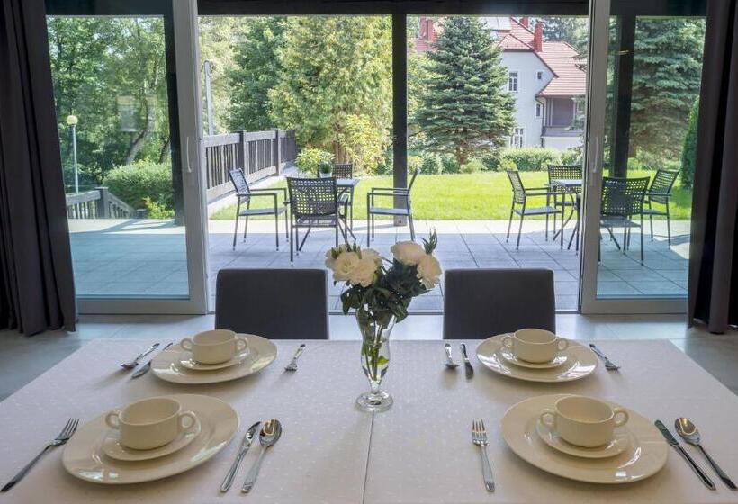 منتجع Medical Sensus