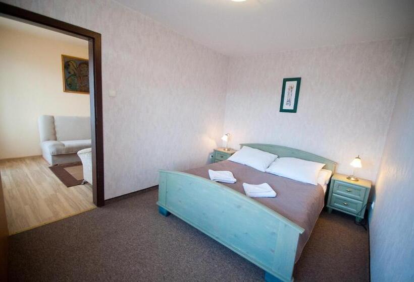 استراحتگاه Ośrodek Szkoleniowo Wypoczynkowy Galicya