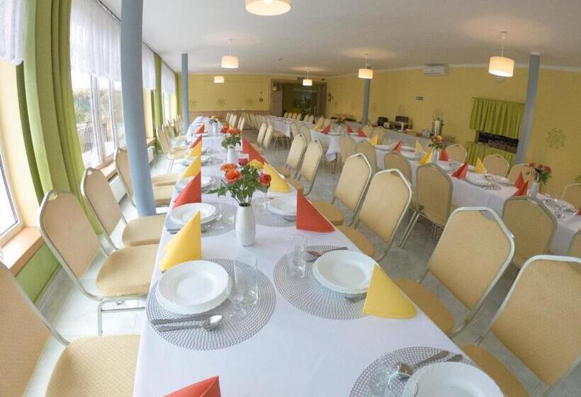 استراحتگاه Ośrodek Wczasowy Kłos