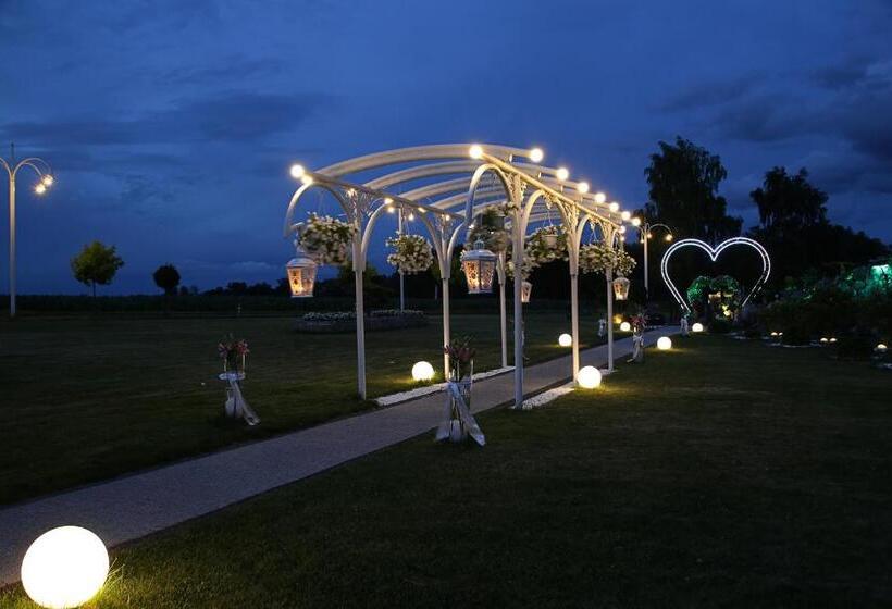 リゾートホテル Restauracja Joanna