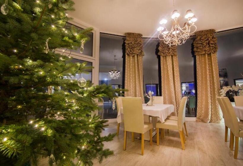 リゾートホテル Restauracja Joanna