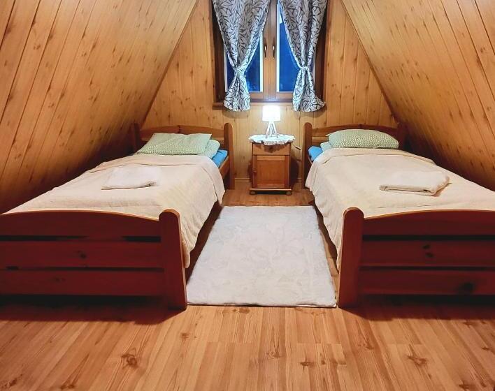 リゾートホテル Domki Bieszczady Siedlisko Harenda