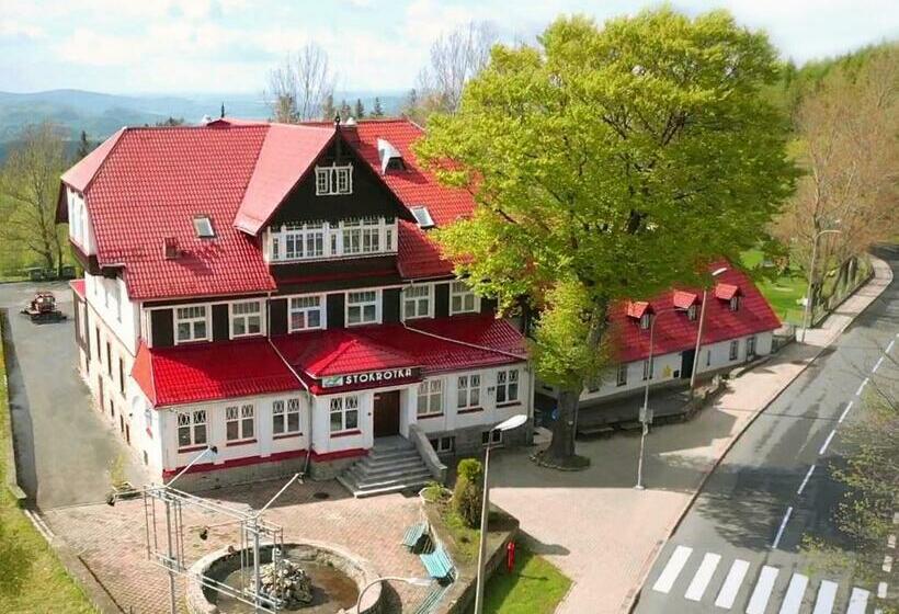 리조트 Stokrotka Natura Tour