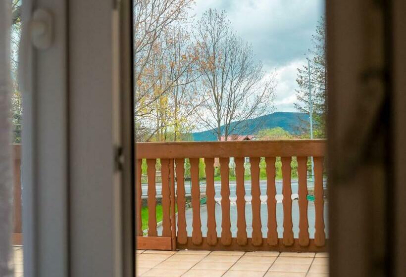 리조트 Stokrotka Natura Tour