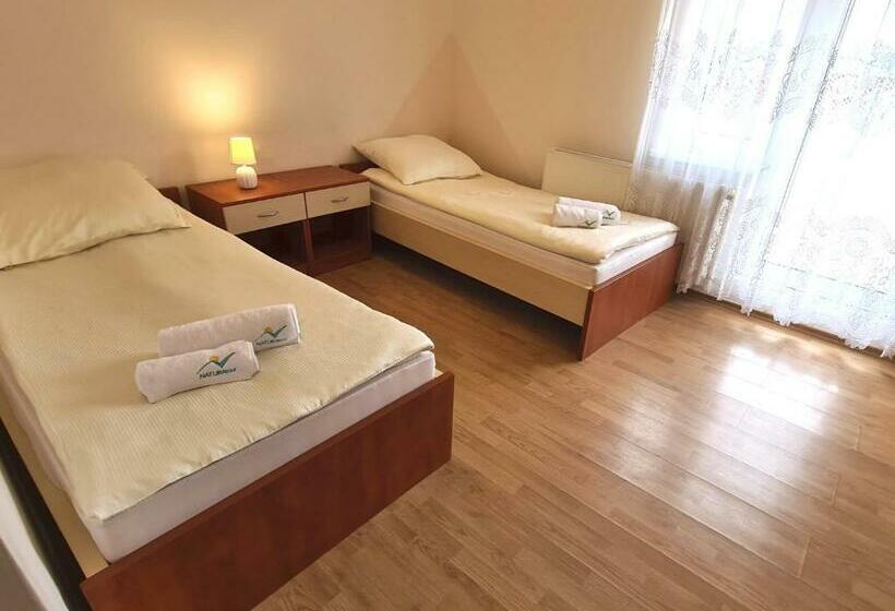 리조트 Stokrotka Natura Tour