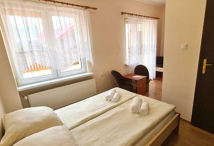 리조트 Stokrotka Natura Tour