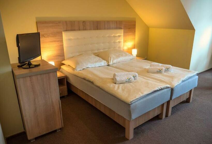 리조트 Stokrotka Natura Tour