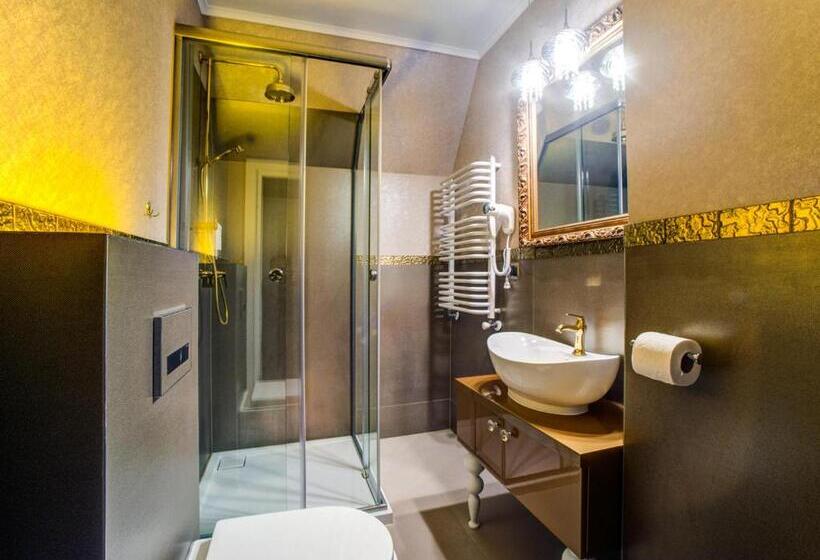 Royal Palace Centrum Bankietowe