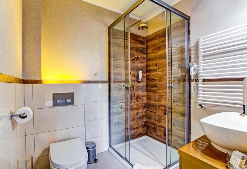 Royal Palace Centrum Bankietowe