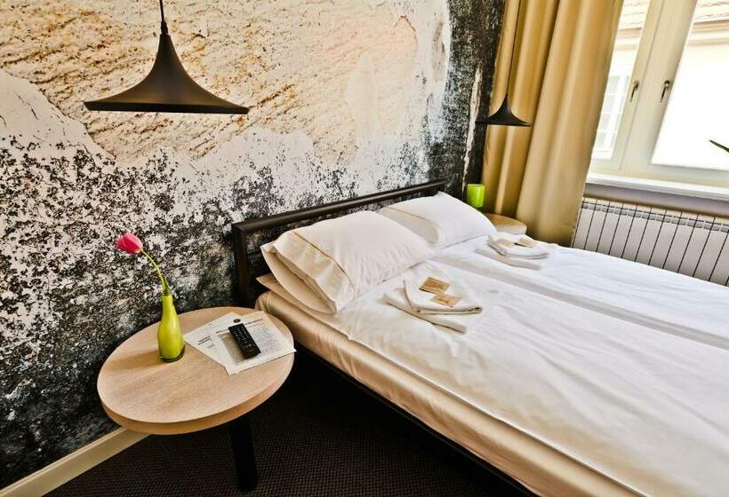 Sleep In Hostel & Apartments Stary Rynek