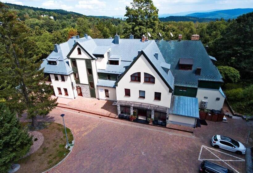 Villa Wernera Hotel & Spa