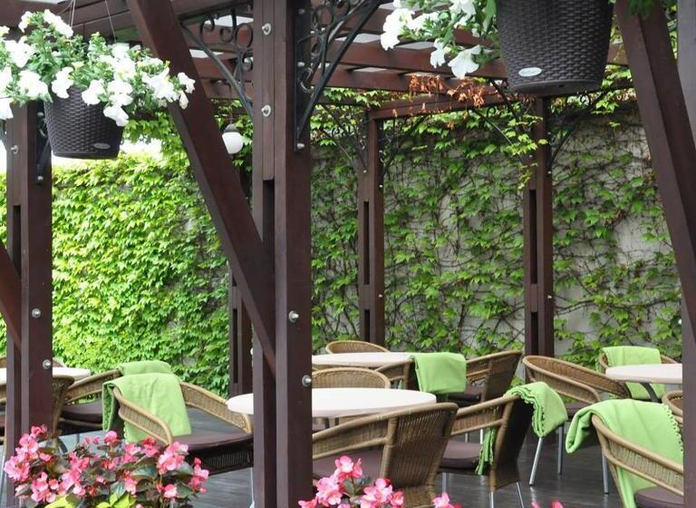 Willa Impresja Hotel I Restauracja